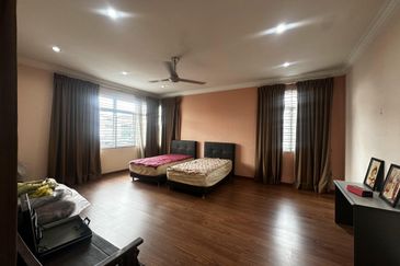 Tmn Gaya Double storey cluster house