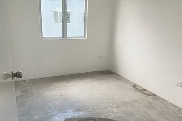 Taman Nebula Springhill Port Dickson For Rent