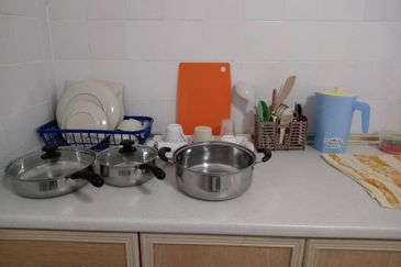 Straits View Condominium