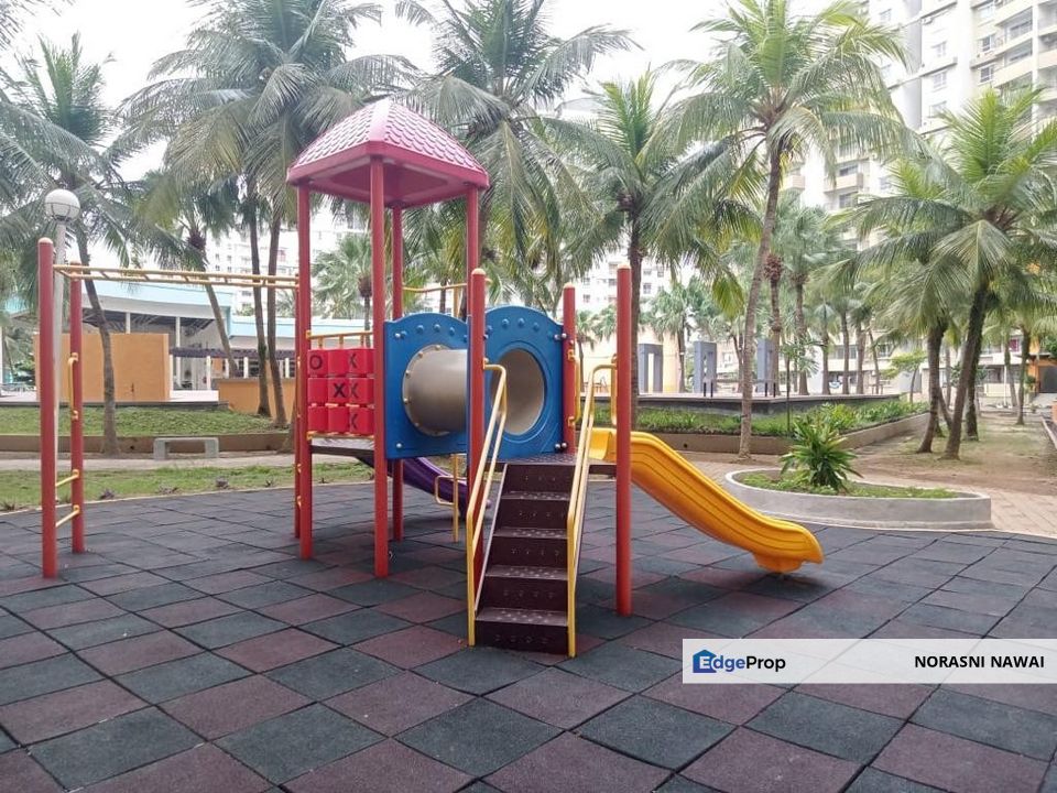 STRAITS VIEW VILLAS, PORT DICKSON - FULLY FURNISHED, Penang, Teluk Kumbar