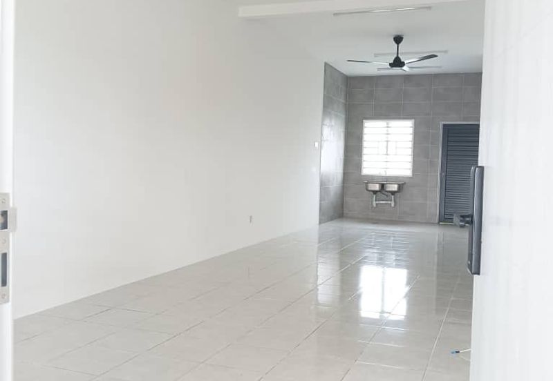 TAMAN BAYU INDERA, LUKUT