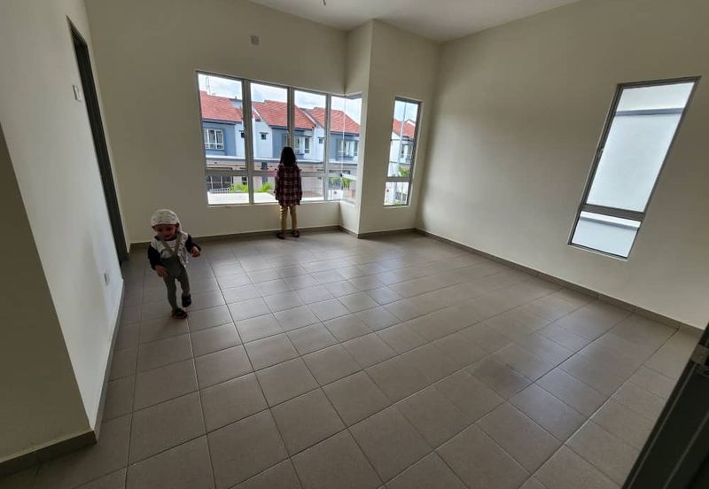 RESIDENSI PR1MA LUKUT PORT DICKSON