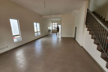 RESIDENSI PR1MA LUKUT PORT DICKSON