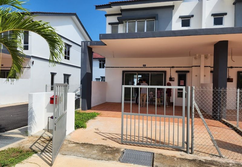 RESIDENSI PR1MA LUKUT PORT DICKSON