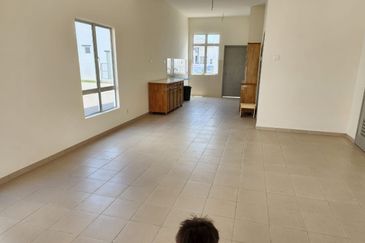 RESIDENSI PR1MA LUKUT PORT DICKSON