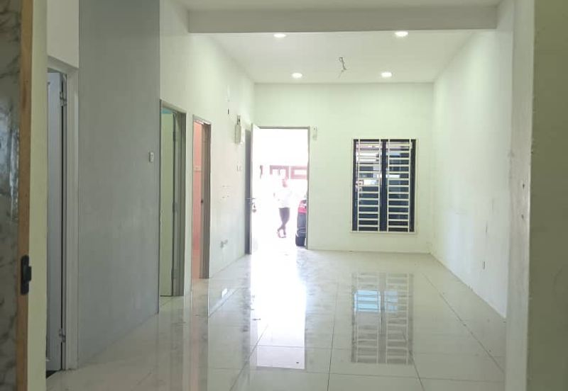 TAMAN BAYU INDERA, LUKUT