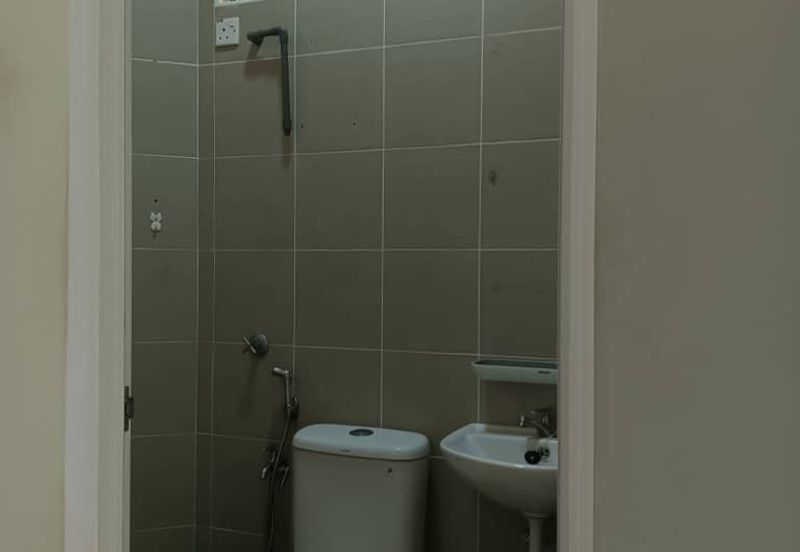 TAMAN BAYU INDERA, LUKUT