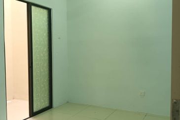 TAMAN BAYU INDERA, LUKUT