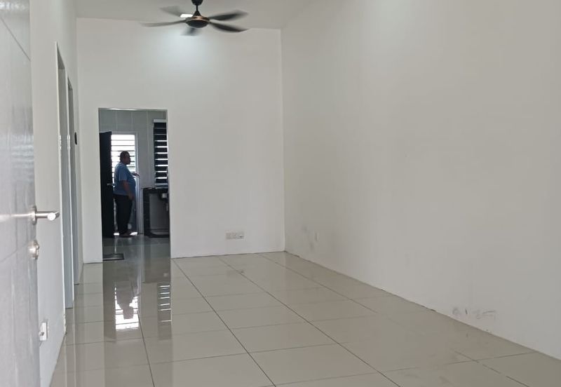 TAMAN BAYU INDERA, LUKUT