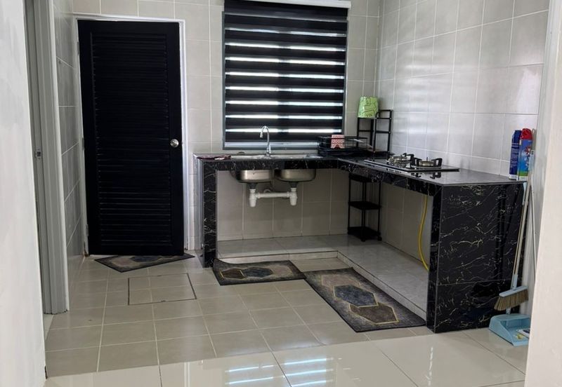 TAMAN BAYU INDERA, LUKUT