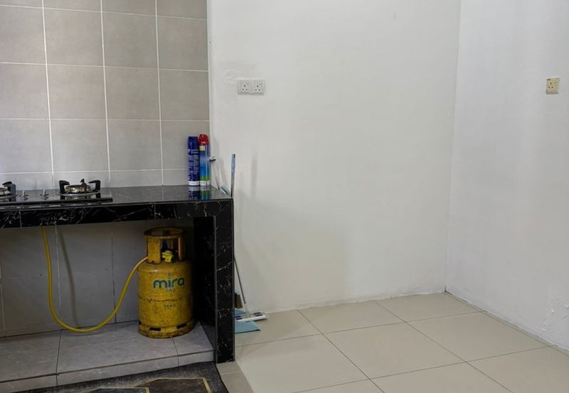 TAMAN BAYU INDERA, LUKUT