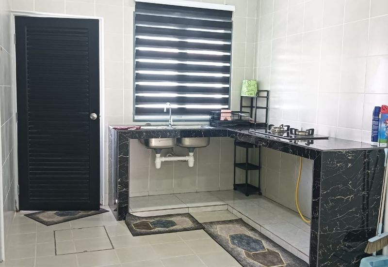 TAMAN BAYU INDERA, LUKUT