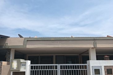 TAMAN BAYU INDERA, LUKUT