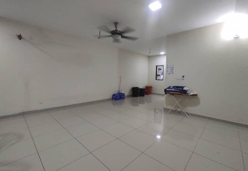 Laman Delfina @ Nilai Impian