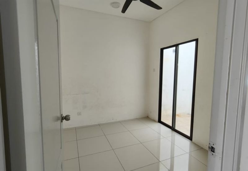 BASIC UNIT SINGLE STOREY, TAMAN BAYU INDERA LUKUT PORT DICKSON