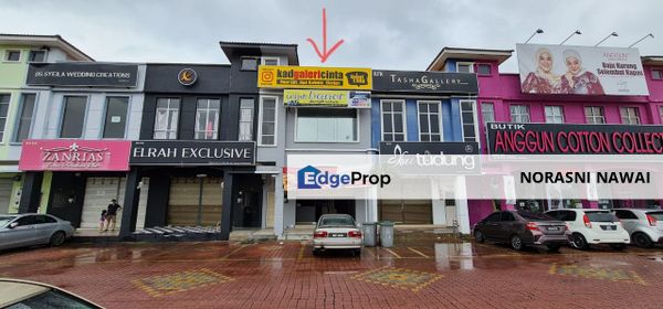 FACING MAIN ROAD-LEVEL 1 SHOP-OFFICE TAIPAN 2 SENAWANG, Negeri Sembilan, Seremban