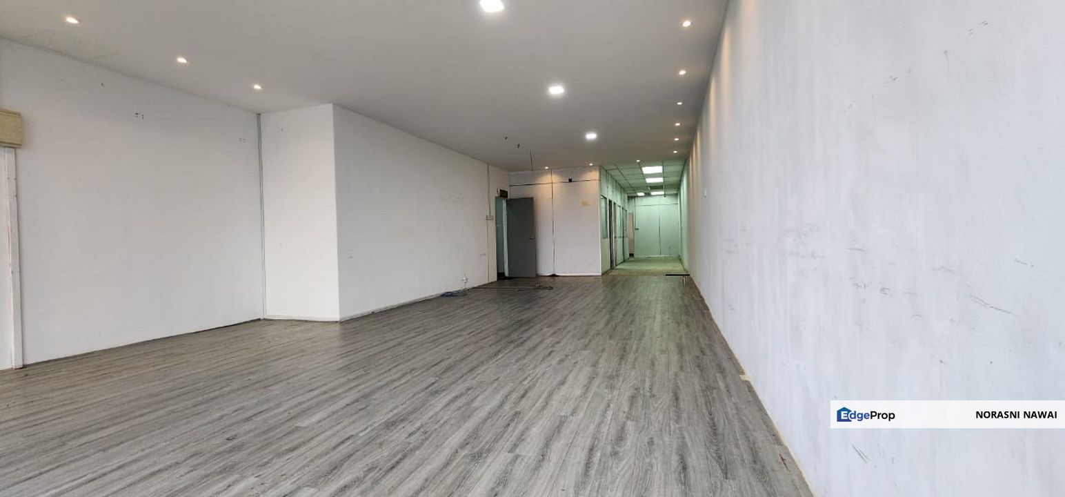 FACING MAIN ROAD-LEVEL 1 SHOP-OFFICE TAIPAN 2 SENAWANG, Negeri Sembilan, Seremban