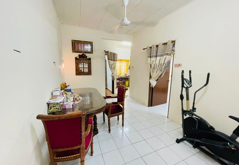 TAMAN INTAN PERDANA (PKN. TELUK KEMANG)