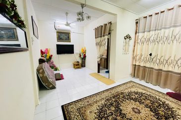 TAMAN INTAN PERDANA (PKN. TELUK KEMANG)