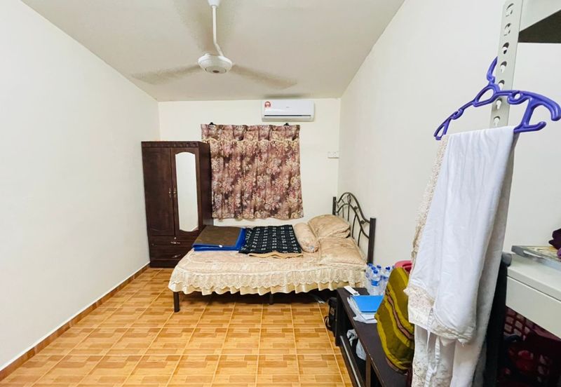 TAMAN INTAN PERDANA (PKN. TELUK KEMANG)