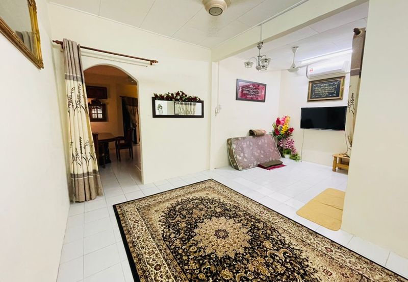 TAMAN INTAN PERDANA (PKN. TELUK KEMANG)