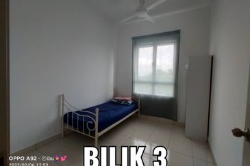 Safira Apartment, Seremban 2