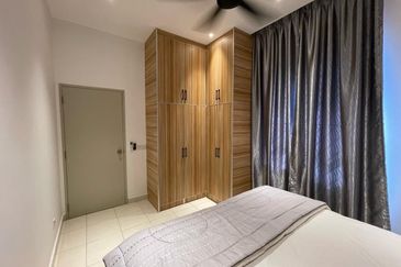 Safira Apartment, Seremban 2