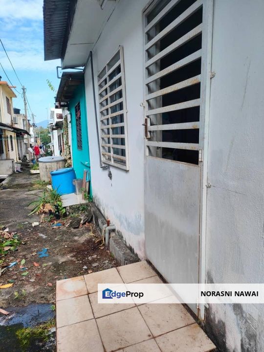 DOUBLE STOREY TAMAN SRI MEWAH, PAHANG, Pahang, Triang