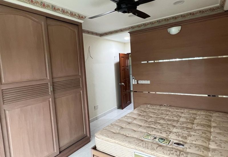 Tasik Mewah Condominium