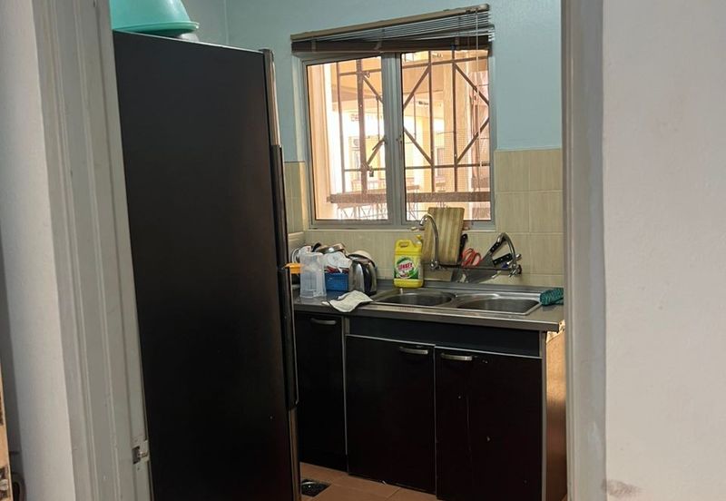 KONDOMINIUM TASIK MEWAH