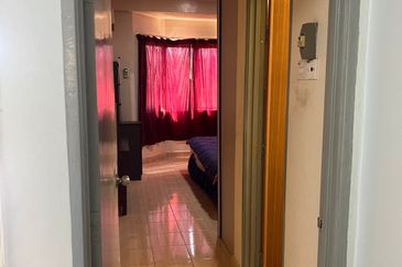 KONDOMINIUM TASIK MEWAH