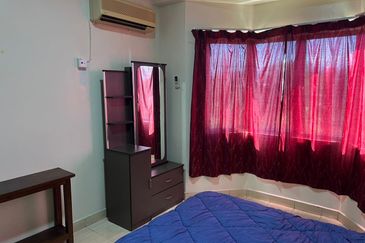 KONDOMINIUM TASIK MEWAH