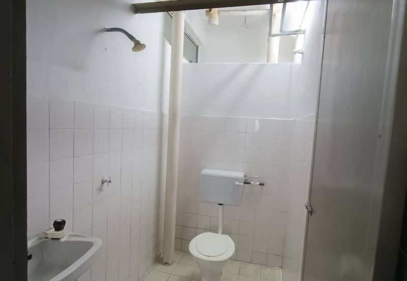 BELOW MARKET VALUE - APARTMENT TAMAN MEWAH, ALOR GAJAH MELAKA