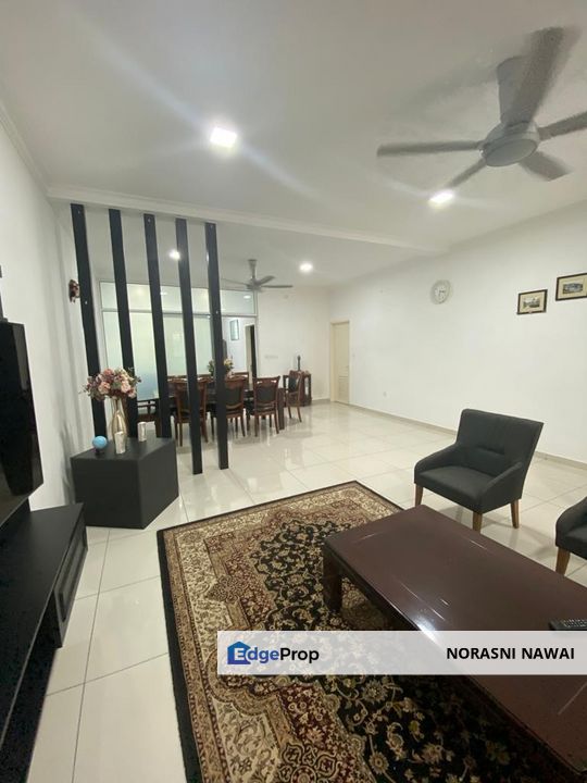 BELOW MARKET VALUE DOUBLE STOREY SUPERLINK - HIJAYU 3 BANDAR SRI SENDAYAN, Negeri Sembilan, Siliau