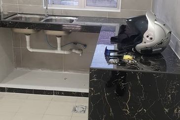 TAMAN BAYU INDERA, LUKUT