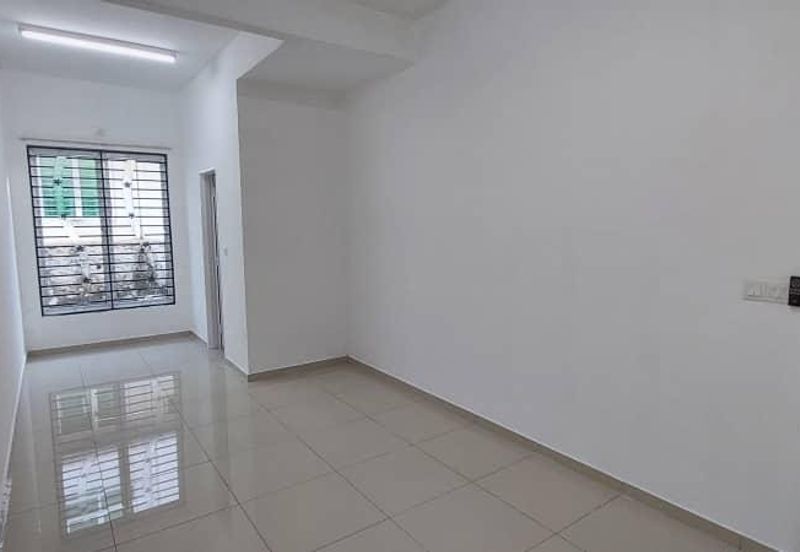 HIJAYU 3A @ BANDAR SRI SENDAYAN