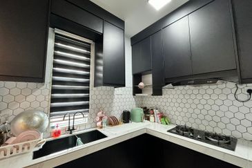 Residence 7, Bandar Springhill