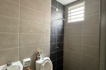 Residence 7, Bandar Springhill