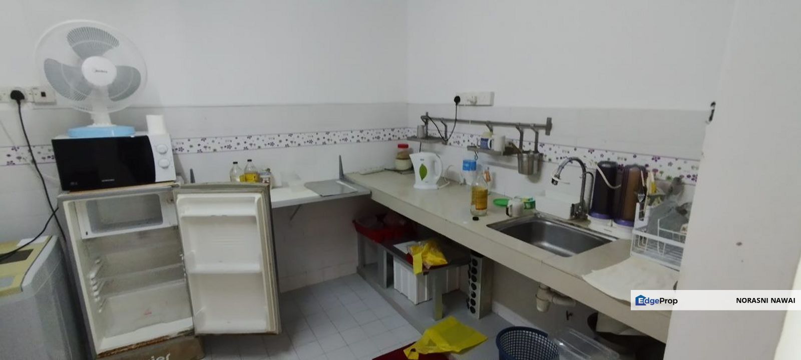 STRAITS VIEW VILLAS PORT DICKSON - FACING POOL CONDOMINIUM, Negeri Sembilan, Port Dickson