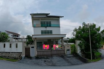 TAMAN LAVENDER HEIGHTS (SENAWANG)