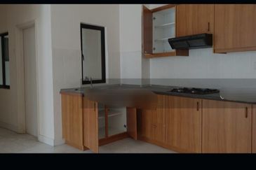 ADMIRAL MARINA CRESENT