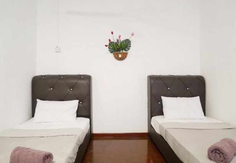 Bayview Villas Condominium