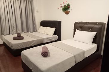 Bayview Villas Condominium