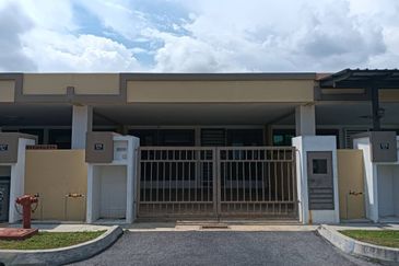 TAMAN BAYU INDERA, LUKUT