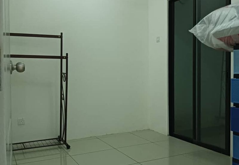 TAMAN BAYU INDERA, LUKUT