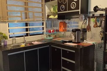 TAMAN BAYU INDERA, LUKUT