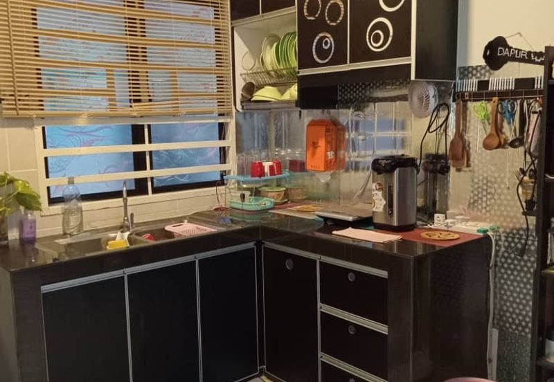 TAMAN BAYU INDERA, LUKUT