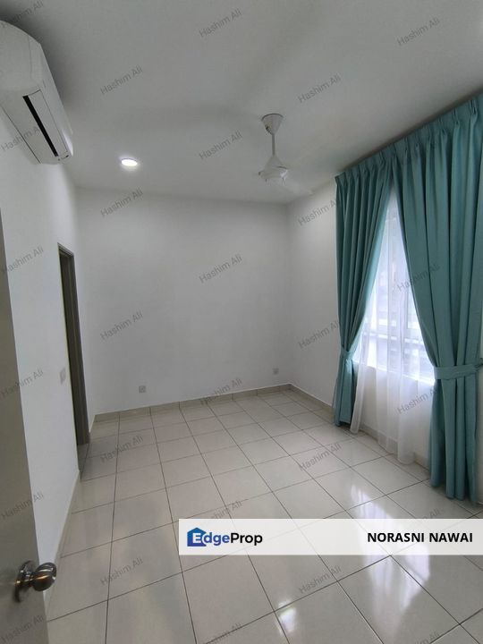 SAFIRA APARTMENT SEREMBAN 2 - PARTIALLY FURNISHED, Negeri Sembilan, Seremban