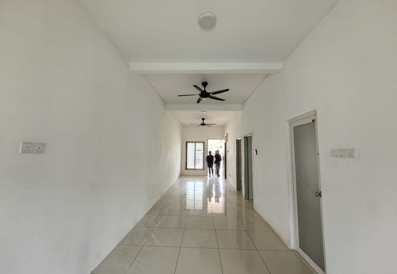 TAMAN BAYU INDERA, LUKUT