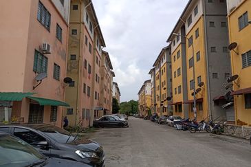 GARDEN AVENUE (SEREMBAN 2)